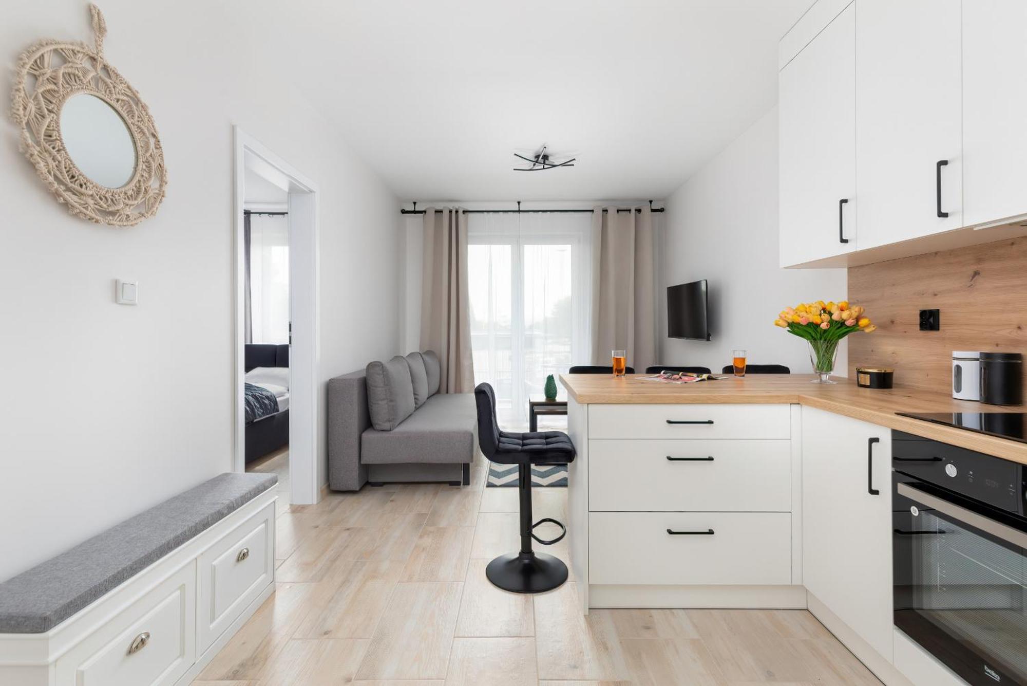 Sunny Apartments With Parking & Balcony Luzycka By Noclegi Renters 슈비노우이스쳬 외부 사진